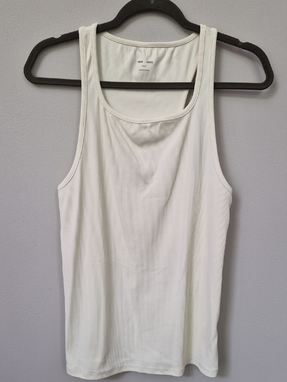 ASOS Women's S Creamy White Ribbed Tank Top Classic Scoop Neck Racerback Active